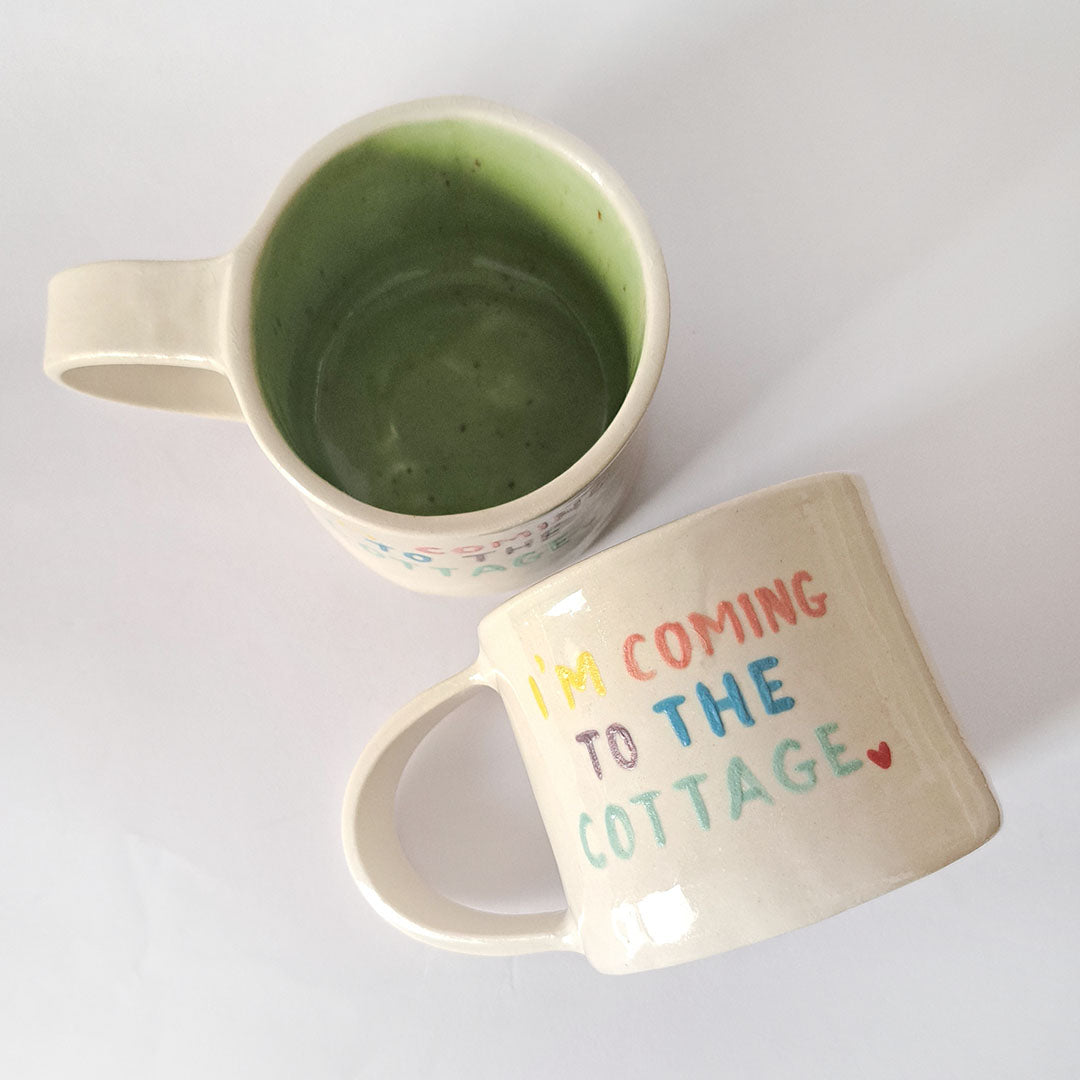Ceramic mug - I' m coming to the cottage - Heated Rivalry
