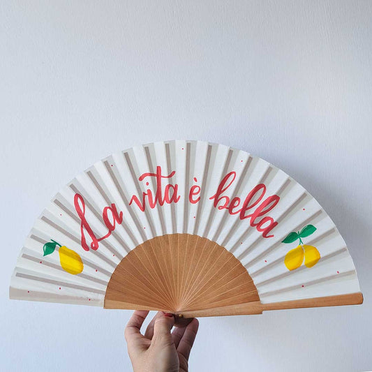 The ultimate Folding Fan by Marmade Studio - La vita e bella