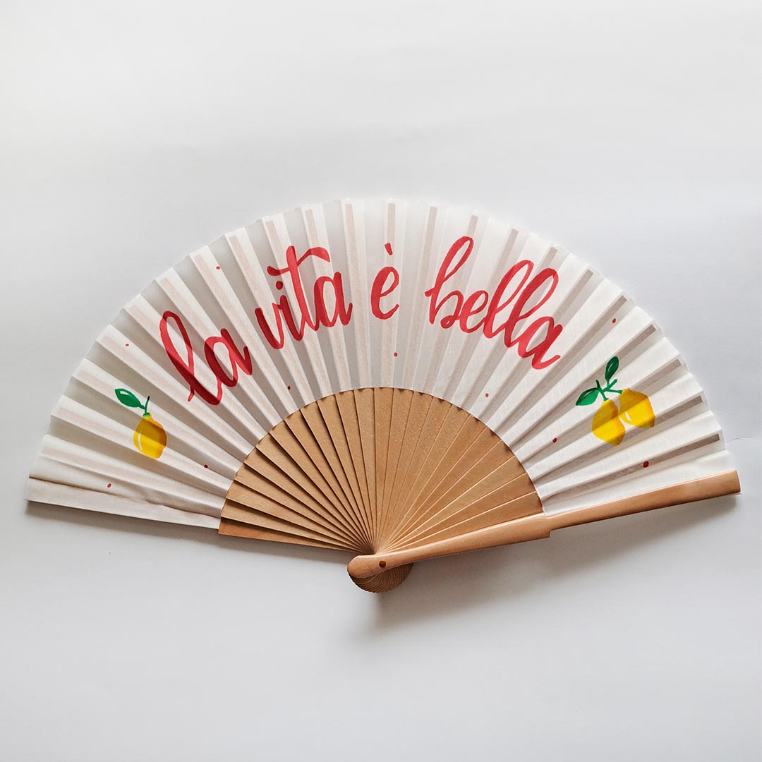 The ultimate Folding Fan by Marmade Studio - La vita e bella